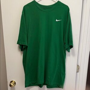 Nike Dri-Fit  Emerald Green Short Sleeve Tee Size XXL